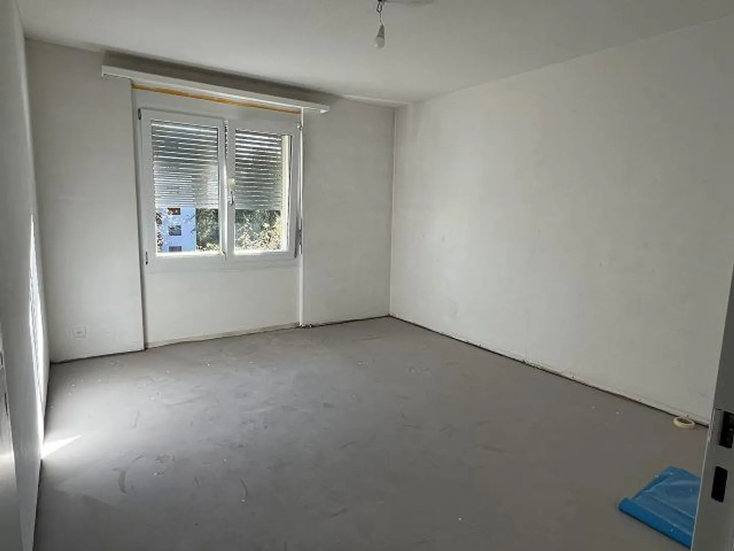 Appartement charmant et fraîchement rénové de 4,5 pièces - Photo 3 sur 10