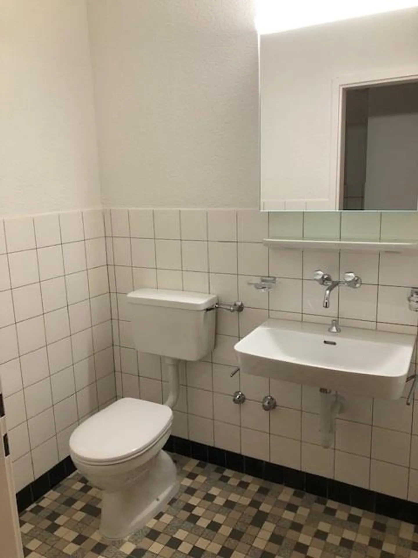 Appartement 1 pièce 4ème étage 6 - Photo 8 sur 8