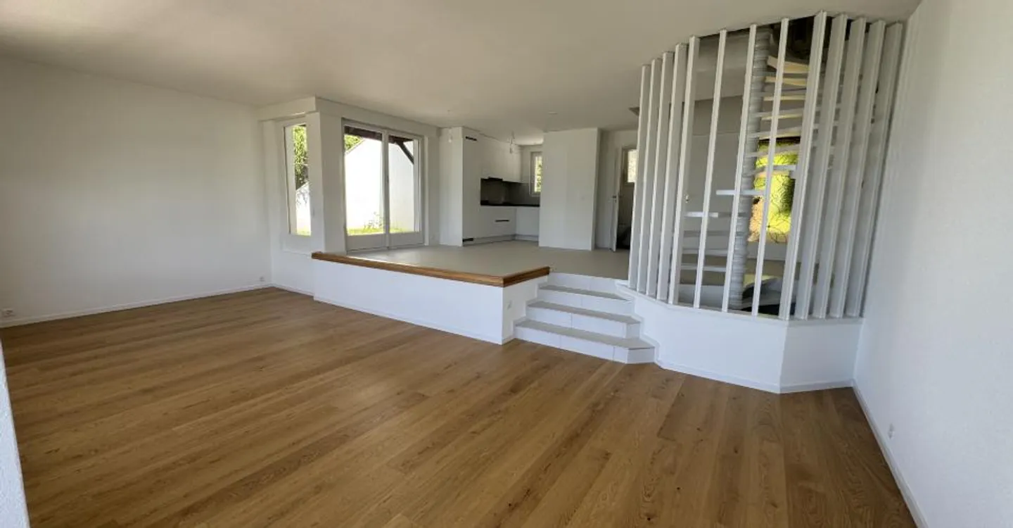 Semi-Detached Villa of 165 m² – 270° Panoramic View of Lake Geneva | Montreux - Photo 4 of 15