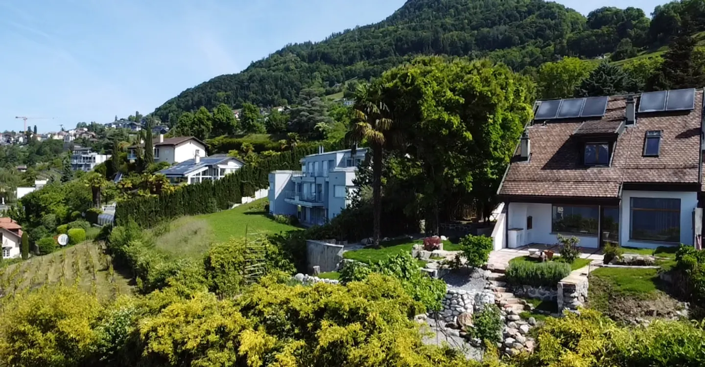 Semi-Detached Villa of 165 m² – 270° Panoramic View of Lake Geneva | Montreux - Photo 13 of 15