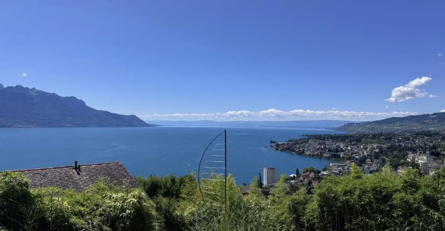 Semi-Detached Villa of 165 m² – 270° Panoramic View of Lake Geneva | Montreux - Photo 15 of 15