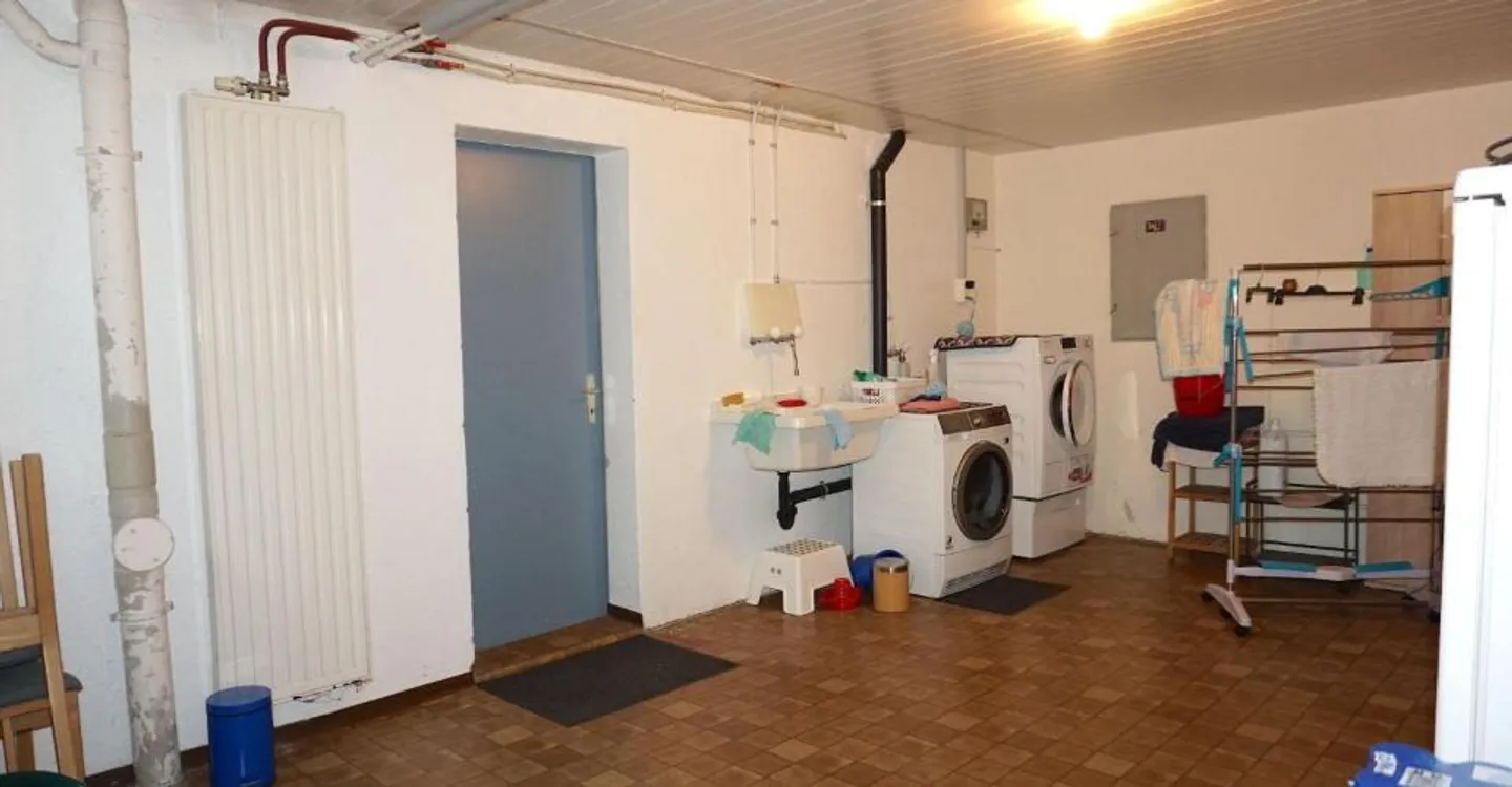 ARI-231 Casa indipendente ristrutturata di 5,5 locali su un terreno di 760 m2 - Foto 11 di 12