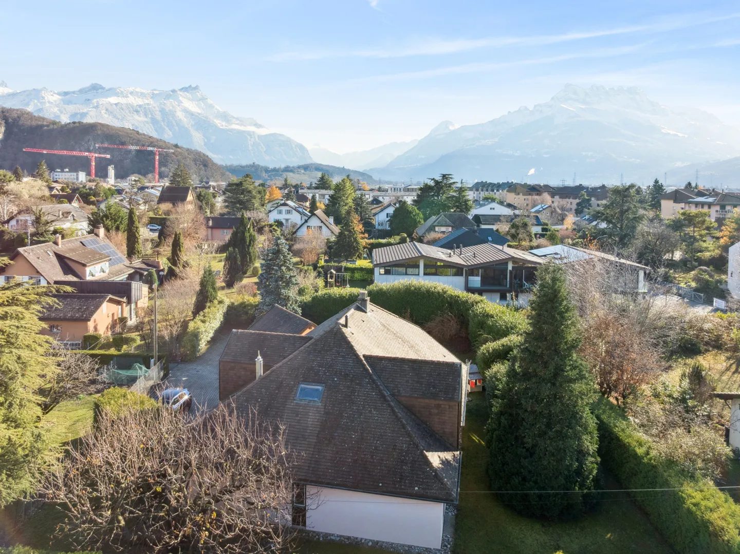 Geräumige Einzelvilla mit Pool - Foto 19 von 20