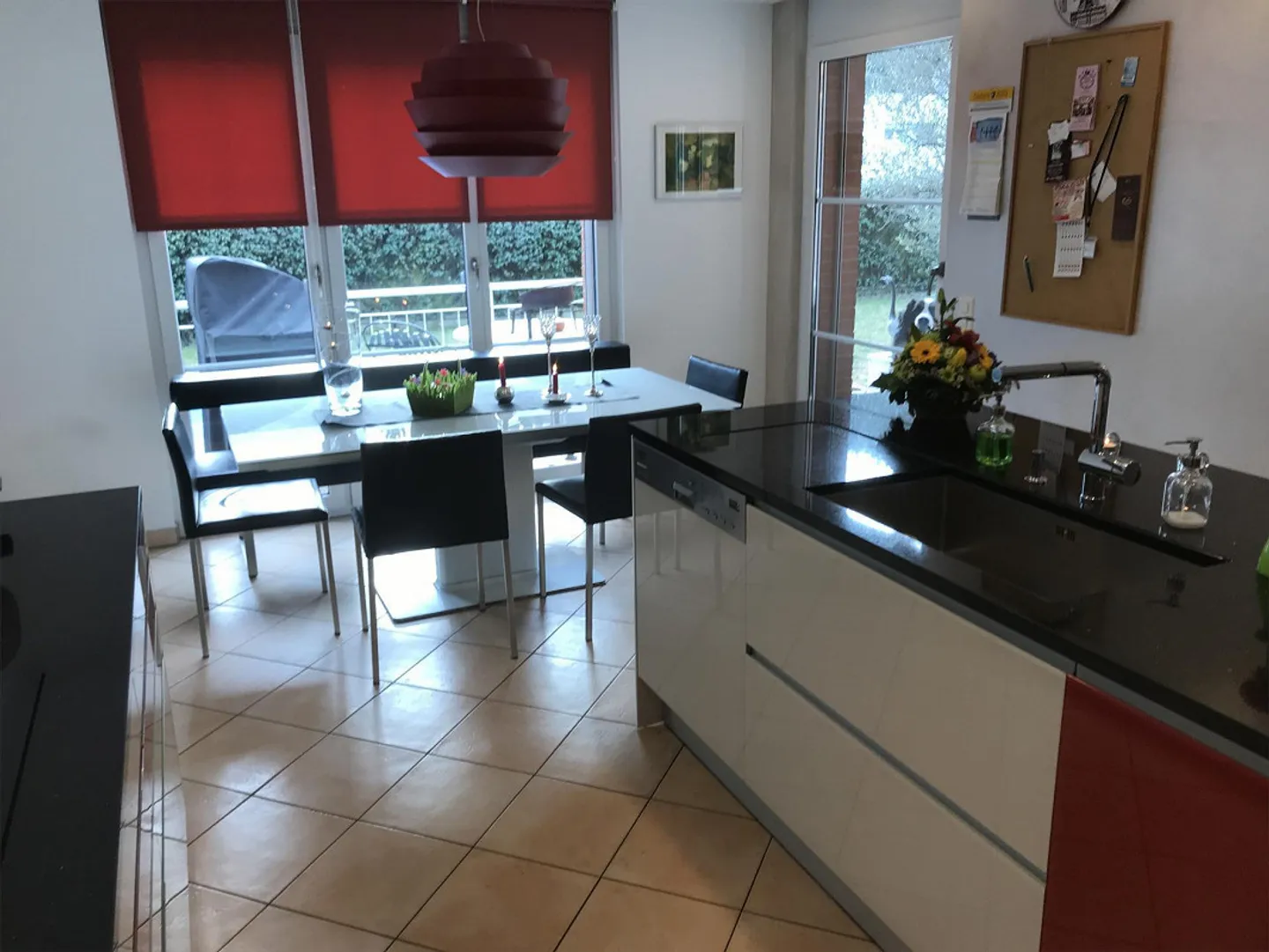 🏡 Caslano – Moderne Villa mit Garten und Pool 🌿✨ - Foto 11 von 16