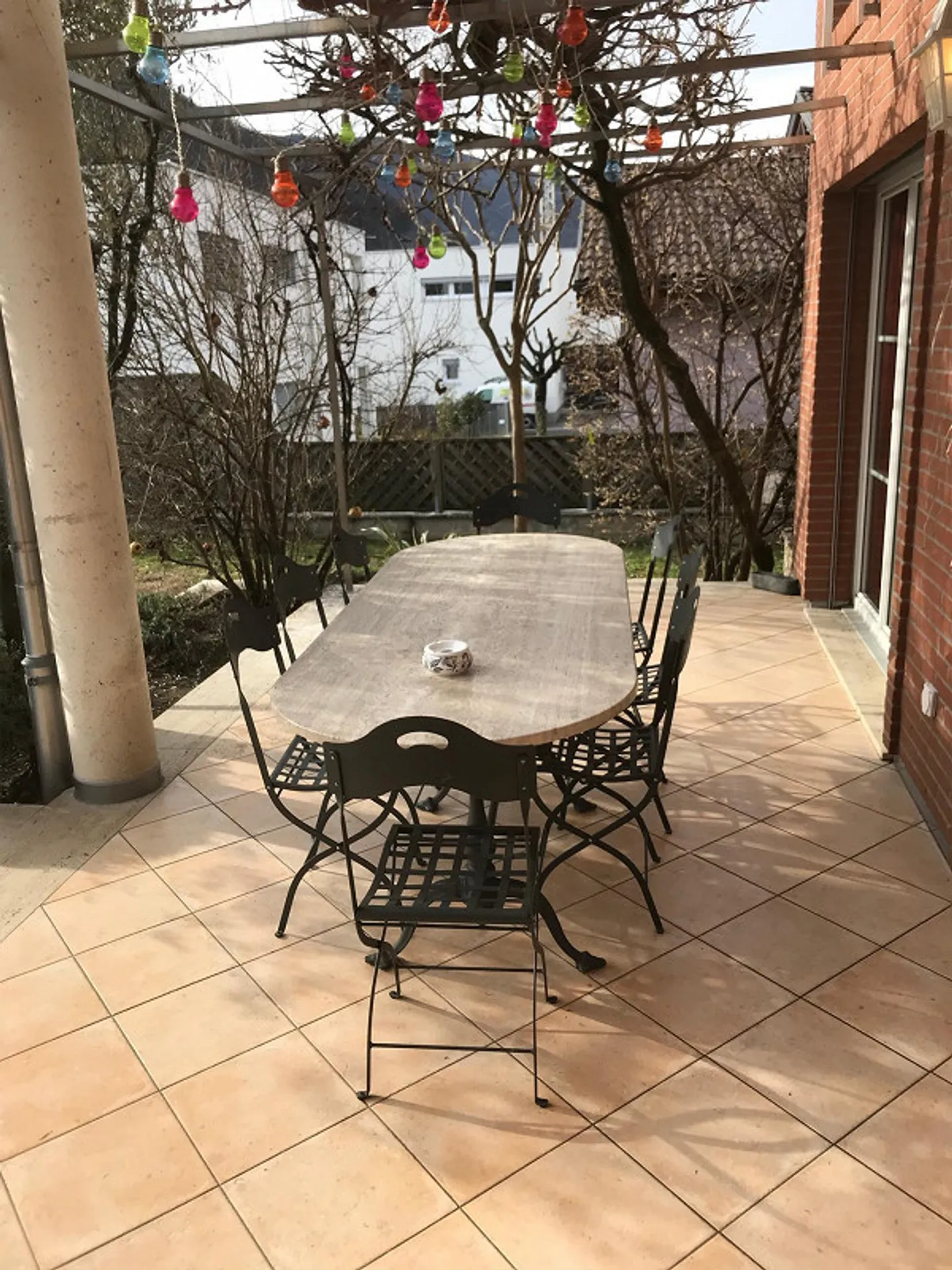 🏡 Caslano – Moderne Villa mit Garten und Pool 🌿✨ - Foto 15 von 16