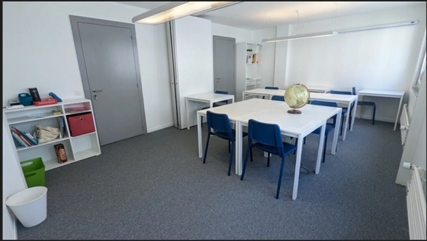 Ufficio di 130 m2 in affitto dal 01.07.20204 o da concordare - Foto 1 di 9