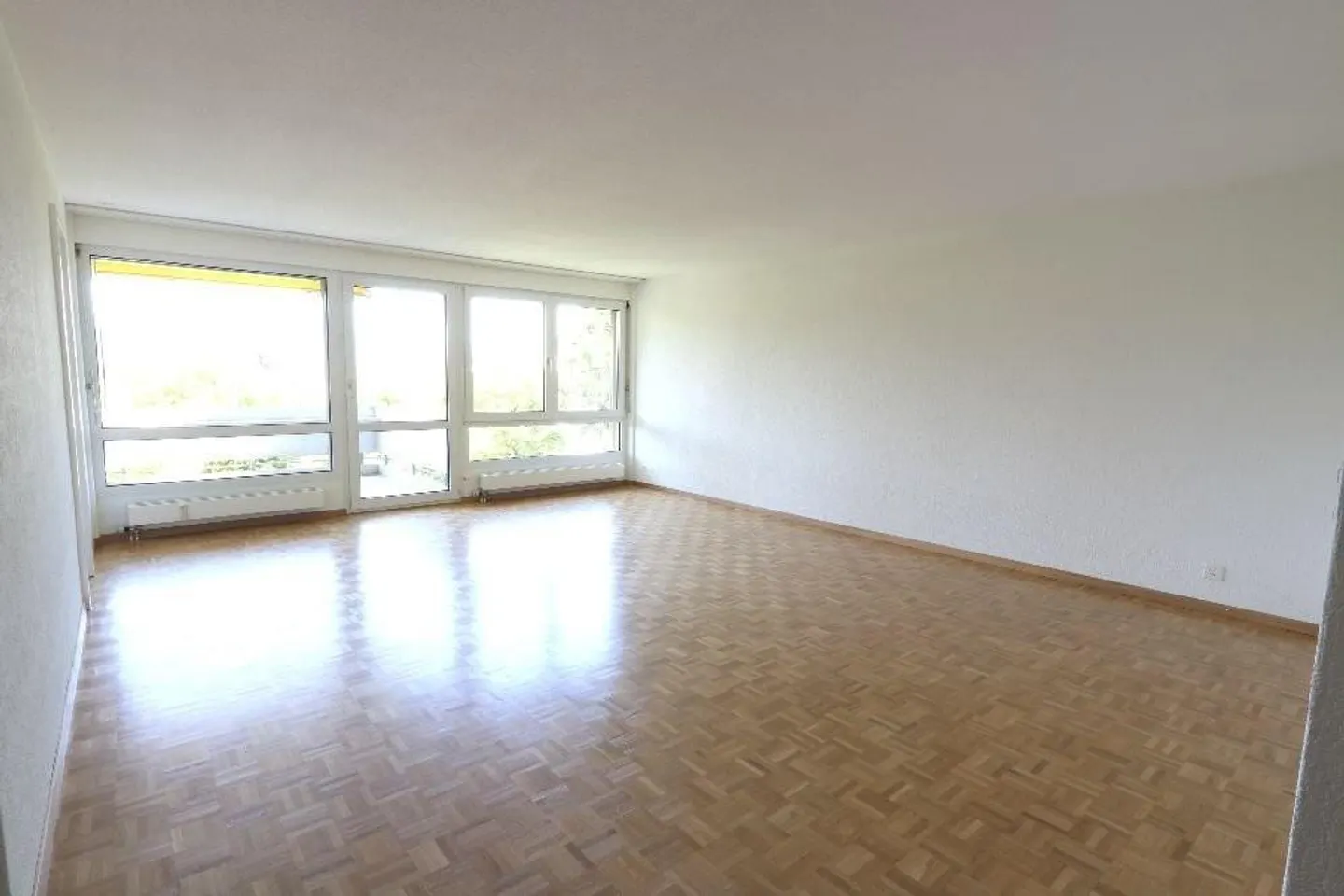 grosszügige und kinderfreundliche Wohnung in der Erlenmatte! - Foto 5 von 9