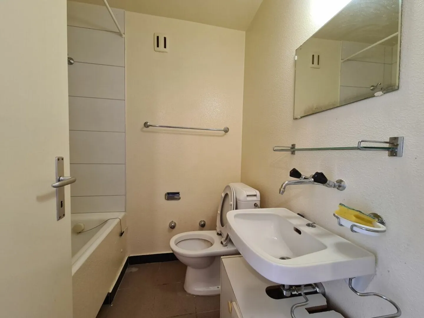 Studio Lumineux avec Cuisine Fonctionnelle - Photo 5 sur 6