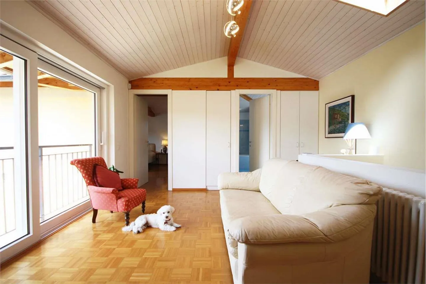 Geräumiges Doppelhaus mit Garten - Foto 6 di 10