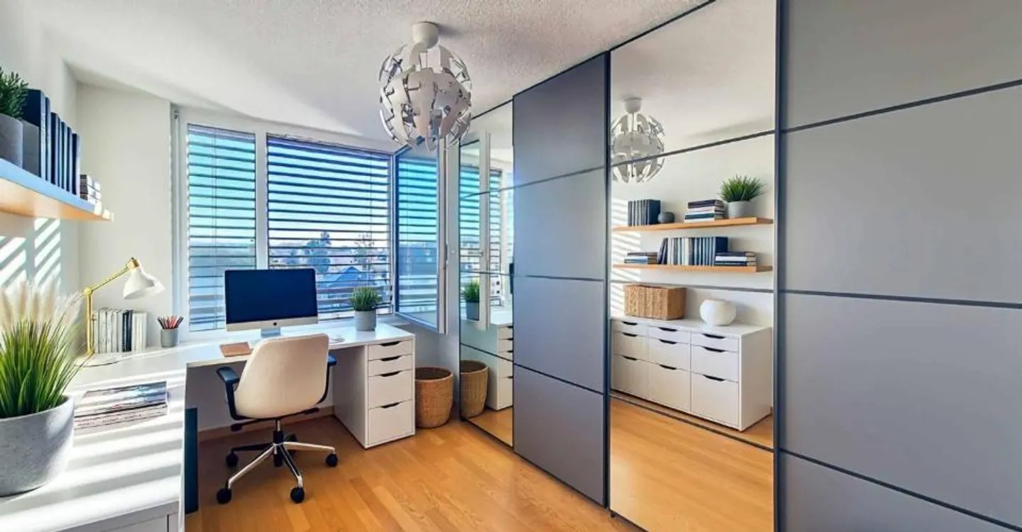 Spacious 3.5-room penthouse in the city center - Photo 4 of 8