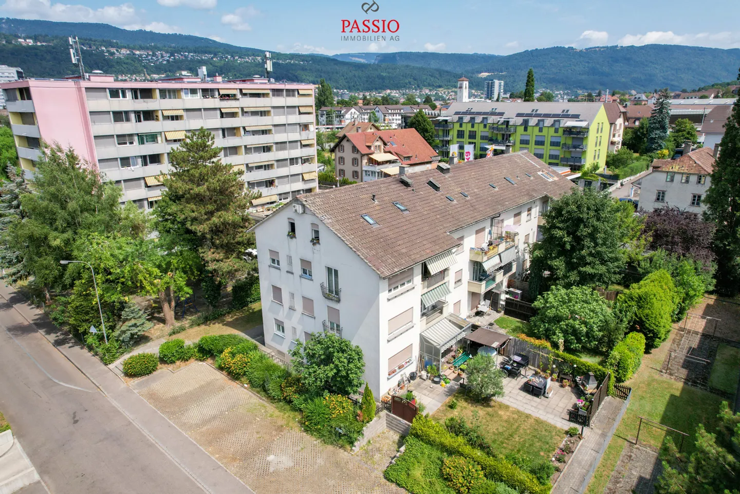 Charmant appartement 4 pièces à Biel - Photo 2 sur 25