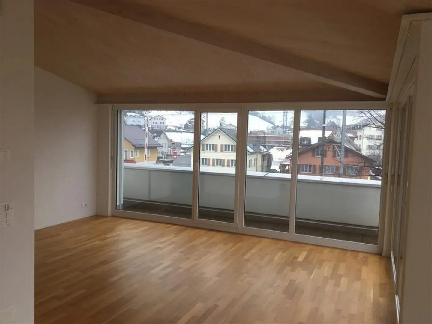 Charmante Attikawohnung mit Seeblick - Foto 6 von 10