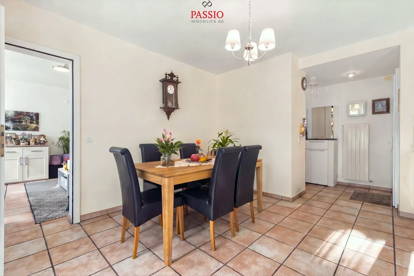 Charmant appartement 4 pièces à Biel - Photo 7 sur 25