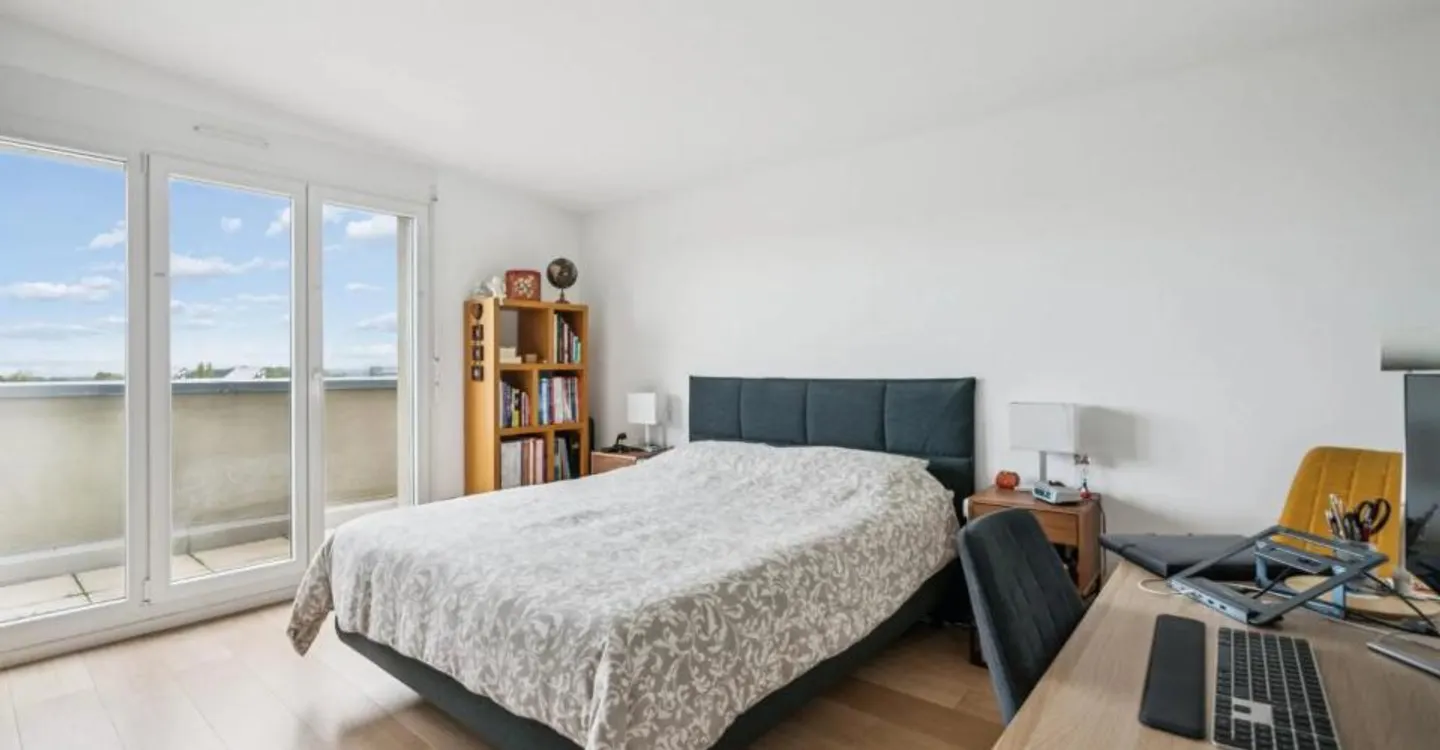 5,5 PIÈCES EN ATTIQUE À BERNEX AVEC 90 M² DE TERRASSES - Foto 9 di 9