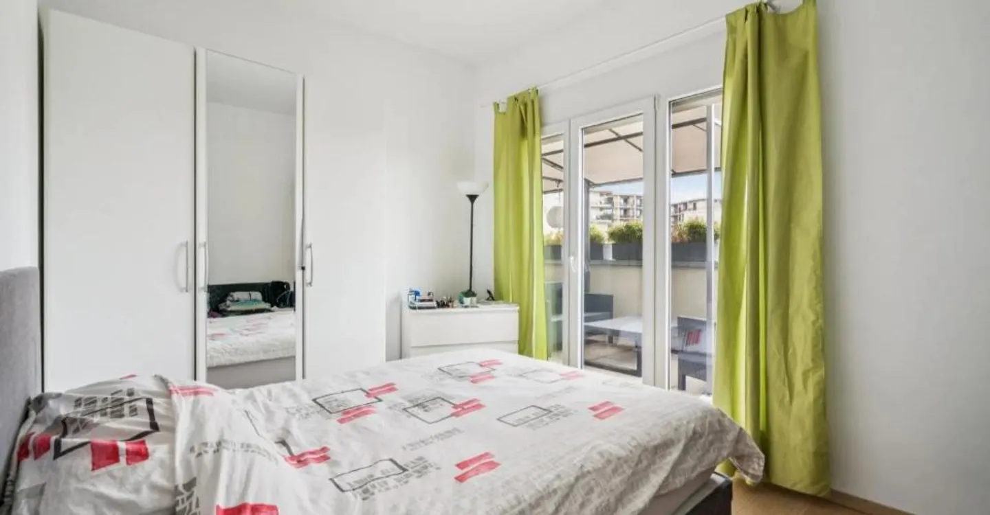 5,5 PIÈCES EN ATTIQUE À BERNEX AVEC 90 M² DE TERRASSES - Foto 5 di 9