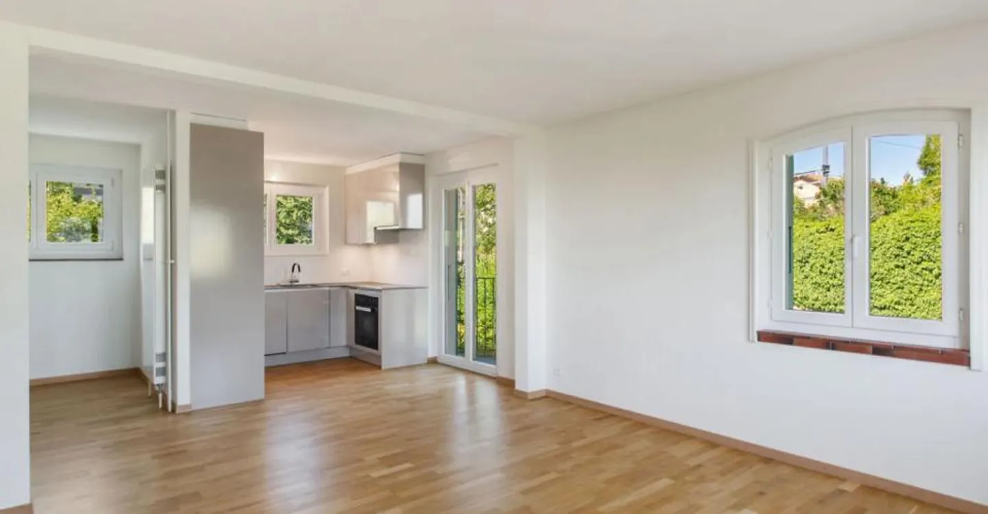 Charming 3.5-Room Apartment - Photo 1 of 10