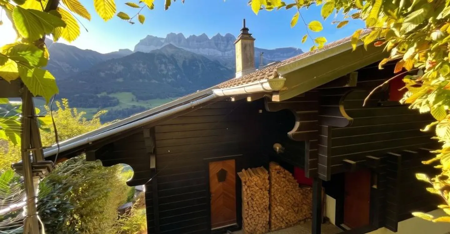 Family chalet with a view of the Dents-du-Midi  Secondary residence allowed - Sale to foreigners possible - Photo 4 of 13