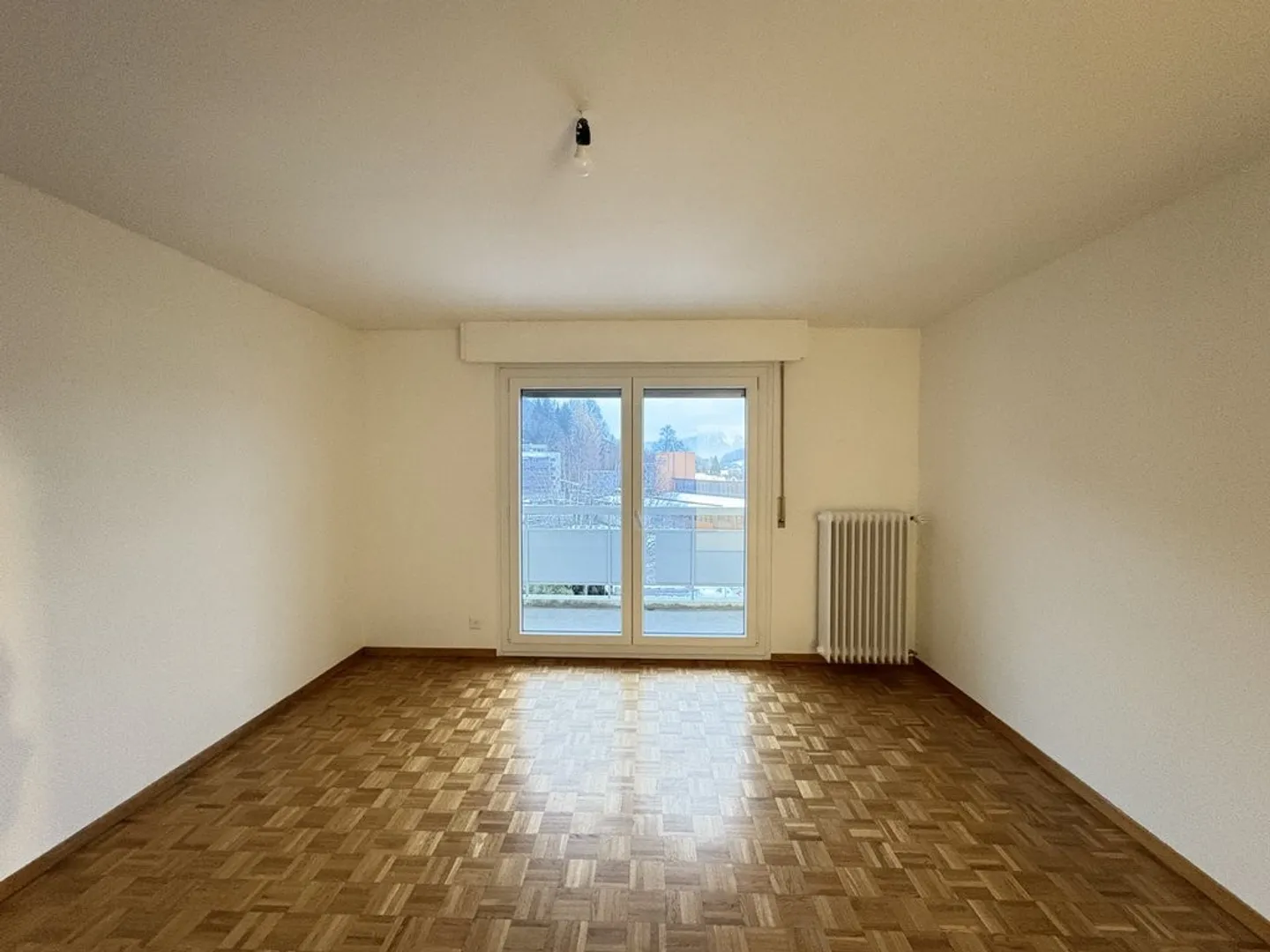 Appartement 3.5 pièces à CHF 1'600.-/mois charges comprises - Photo 5 sur 8