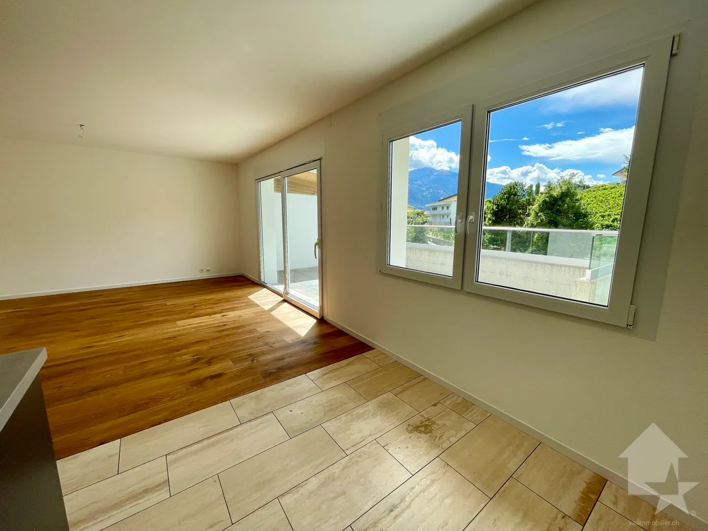 Piacevole villa a schiera da un lato, 3 camere, nel cuore dei vigneti - Foto 2 di 13
