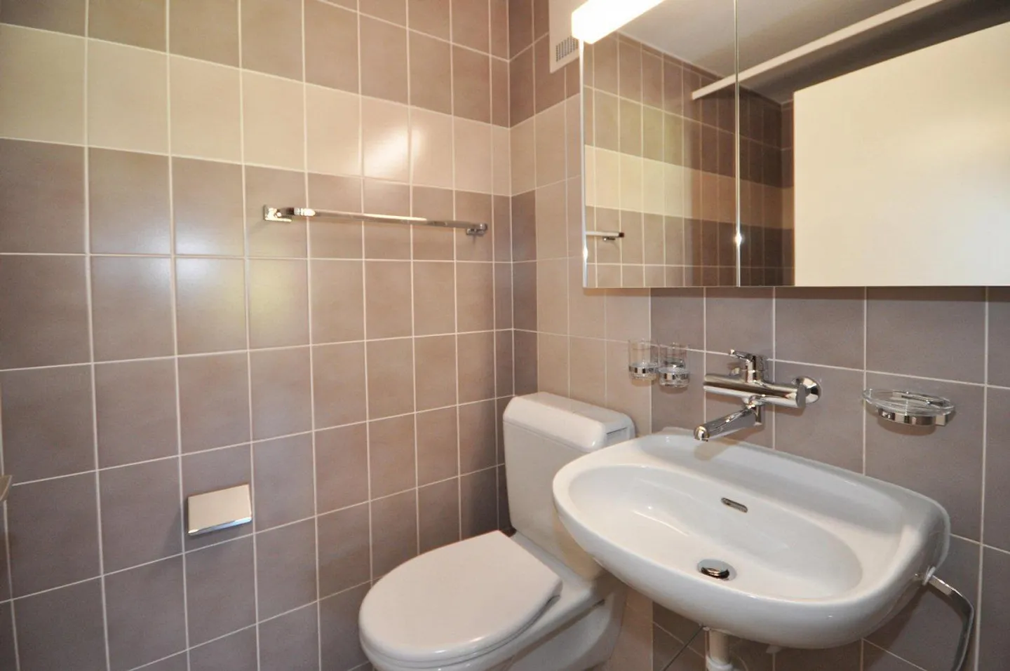 Family Development - Close to the Birs! - Photo 10 of 11