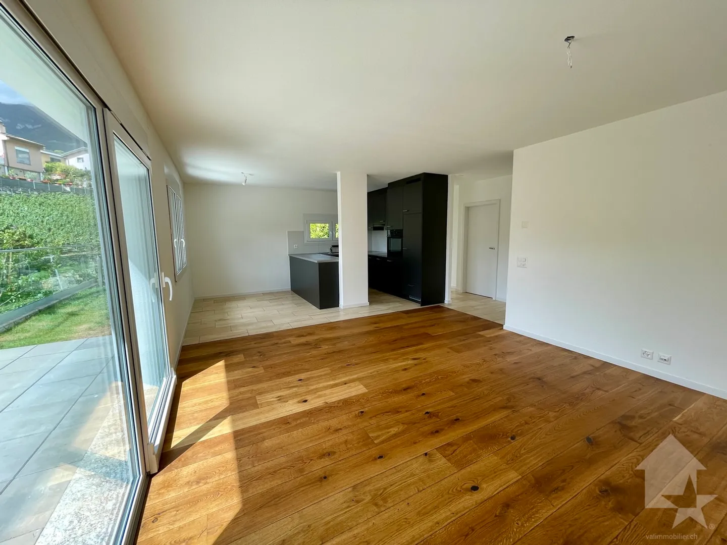 Piacevole villa a schiera da un lato, 3 camere, nel cuore dei vigneti - Foto 5 di 13