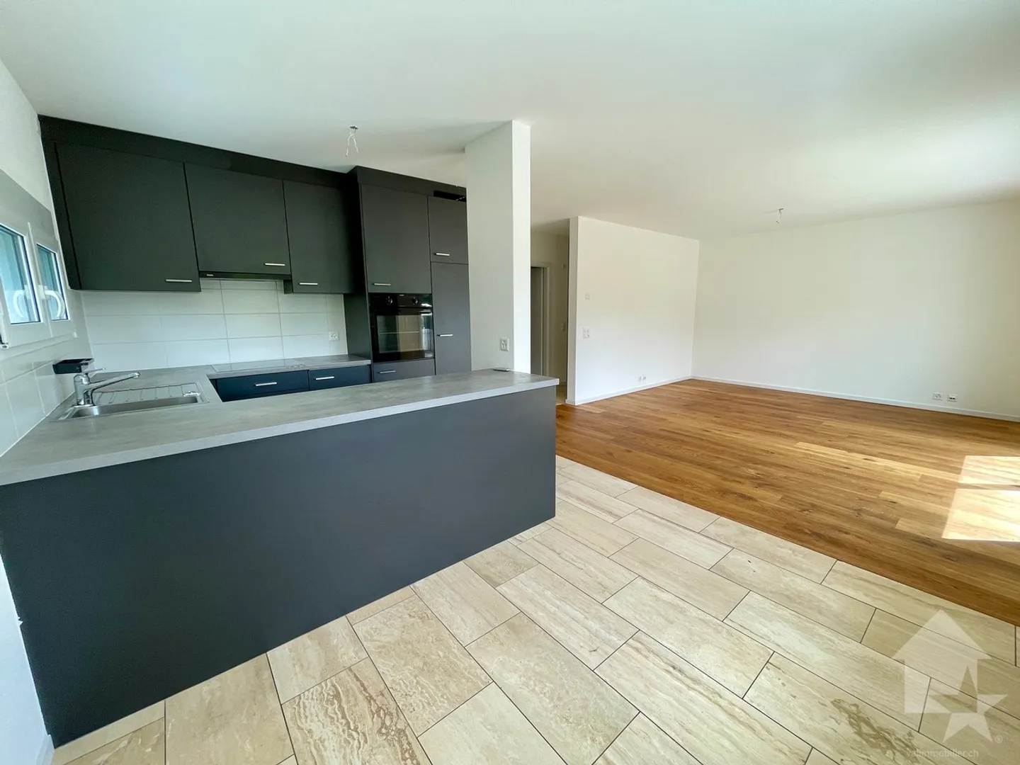 Piacevole villa a schiera da un lato, 3 camere, nel cuore dei vigneti - Foto 6 di 13