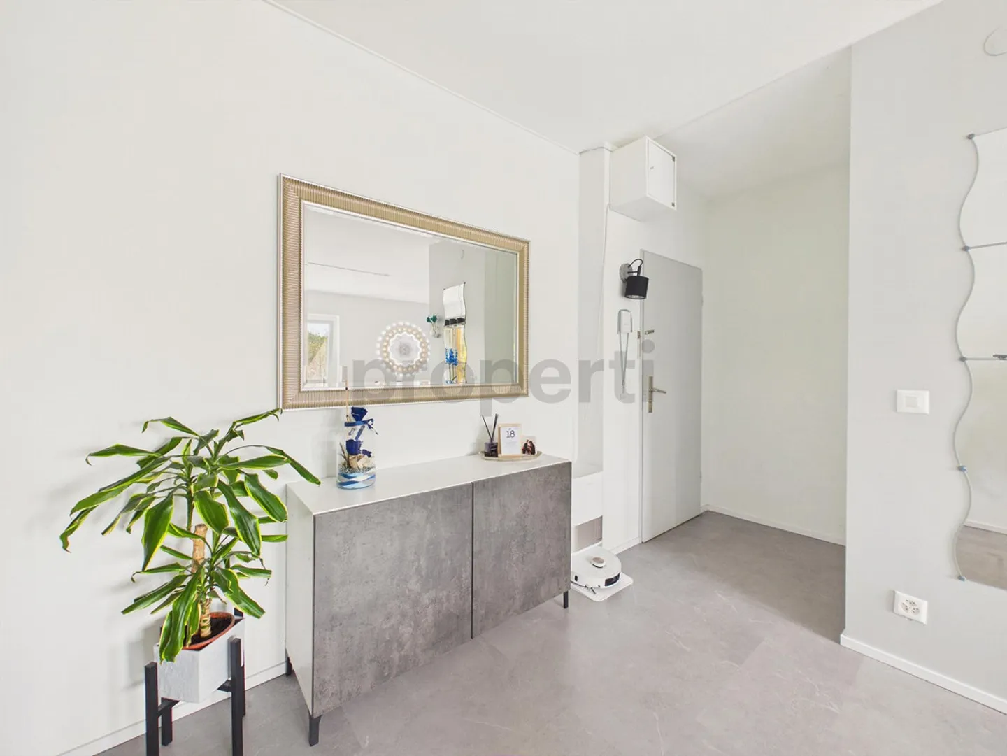 Appartement exclusif 4.5 pièces avec piscine commune (2ème rés... - Photo 7 sur 14