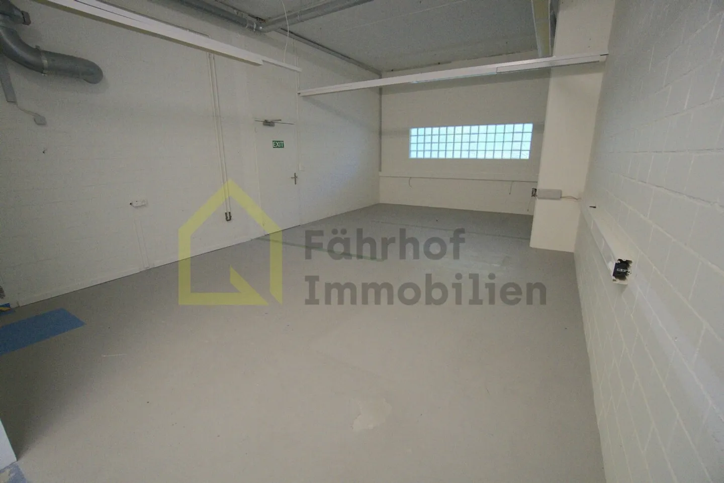 Commercial for rent, Muttenzerstrasse 127 (Pratteln, Switzerland) - Photo 1 of 13