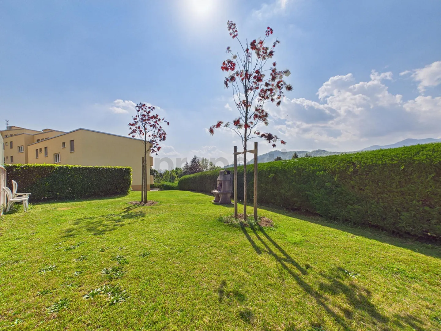 Appartement exclusif 4.5 pièces avec piscine commune (2ème rés... - Photo 13 sur 14