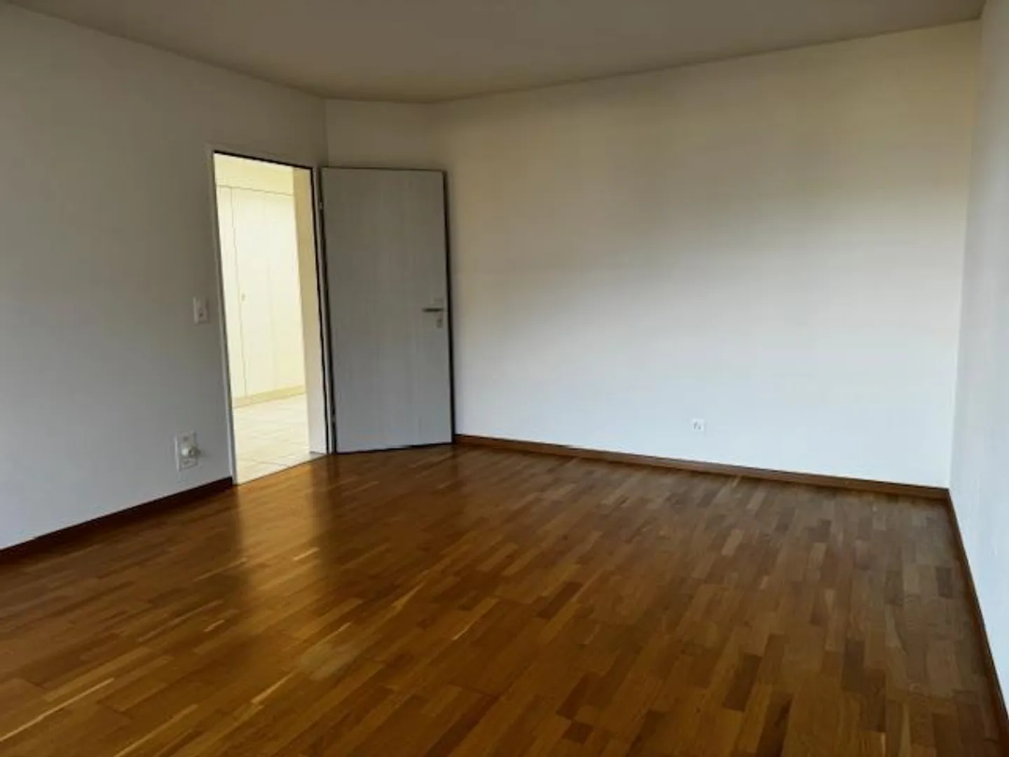 4 1/2 Room Attic Apartment 138 m2 on the 4th Floor - Photo 10 of 13