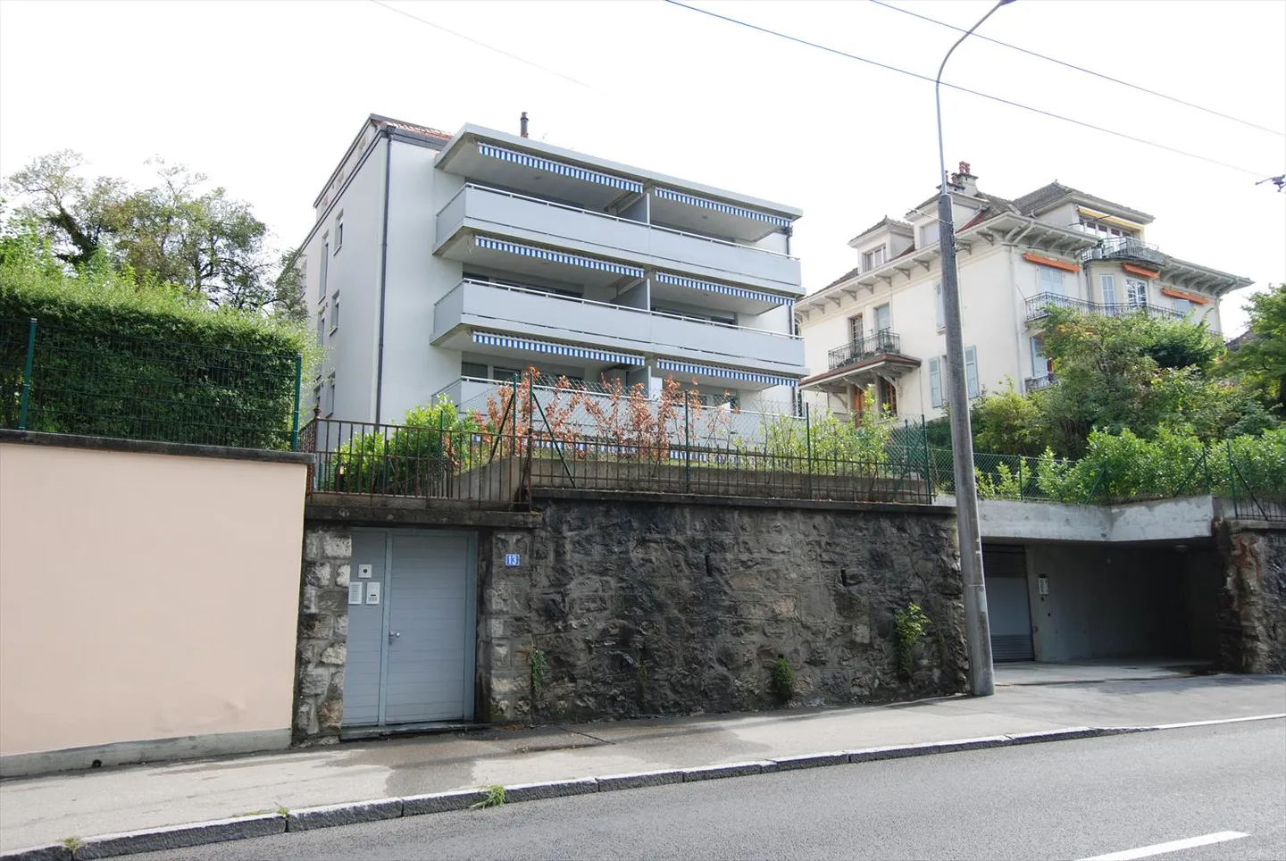 Indoor parking space for rent - Photo 2 of 2