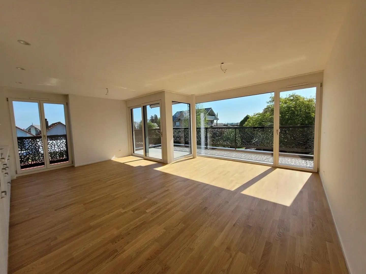 Appartement de 4.5 pièces avec vue sur le lac - Photo 1 sur 11