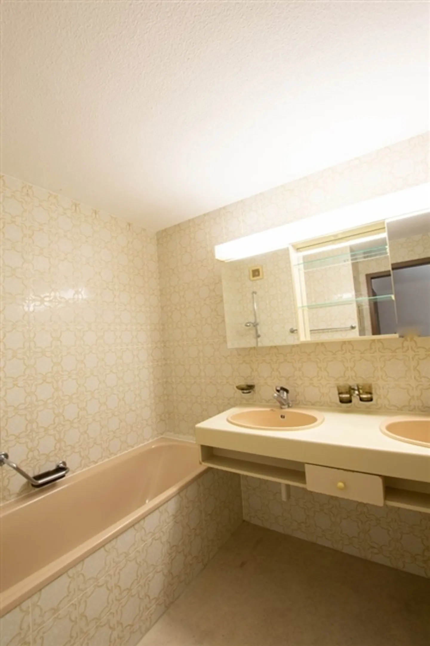 Appartement à louer - Photo 7 sur 8