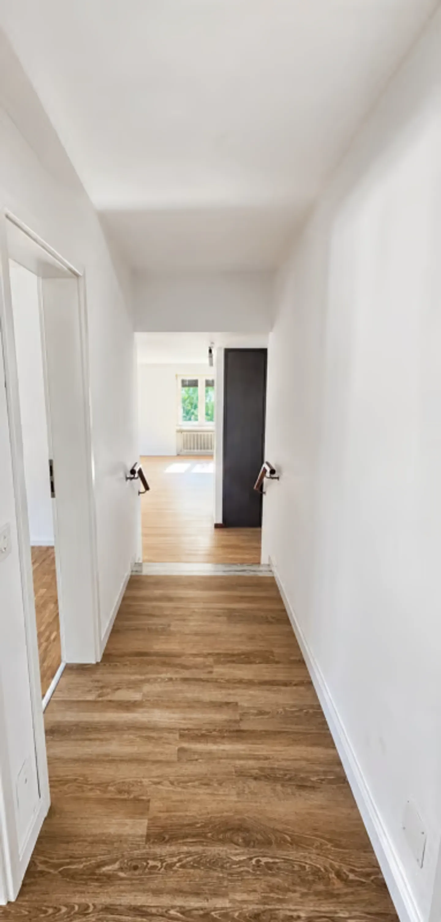 Charmantes renoviertes Einfamilienhaus mit privatem Garten - Foto 5 von 12