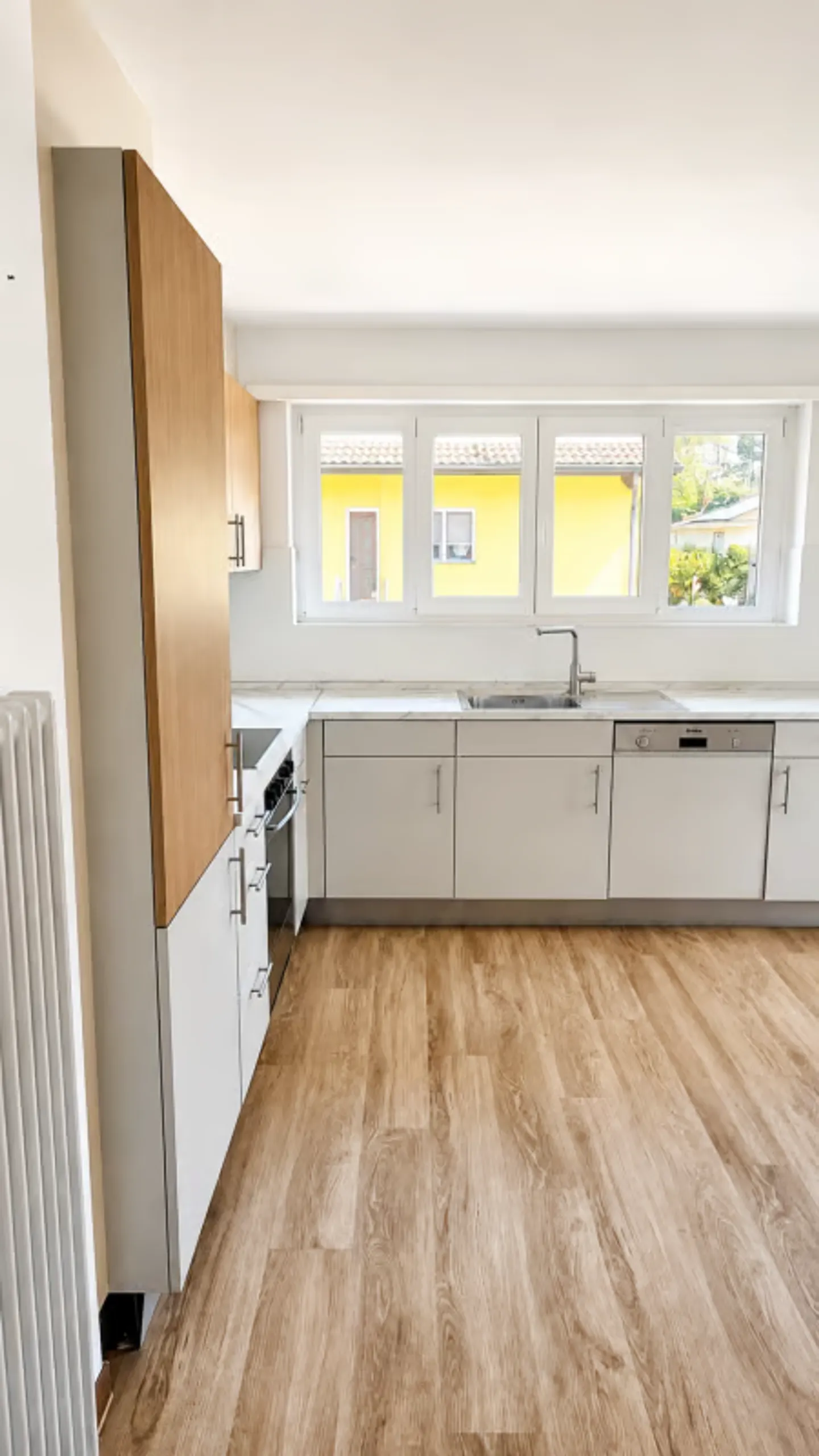 Charmantes renoviertes Einfamilienhaus mit privatem Garten - Foto 2 von 12