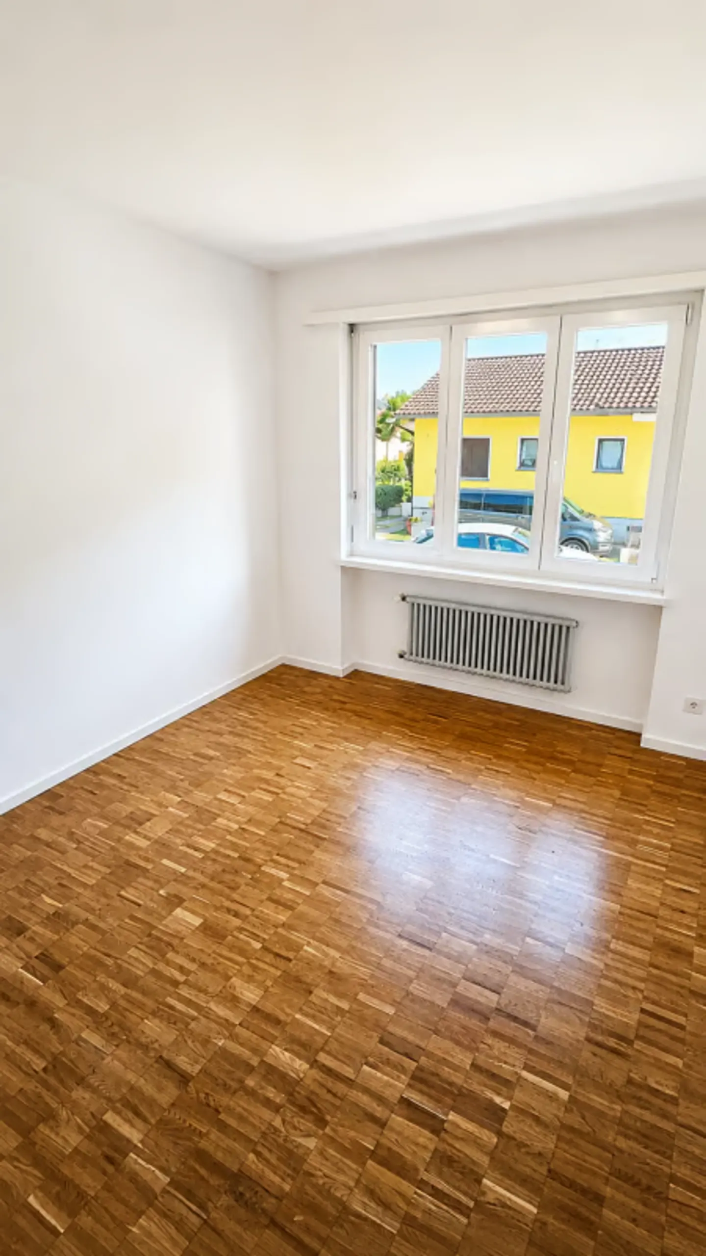 Charmantes renoviertes Einfamilienhaus mit privatem Garten - Foto 7 von 12