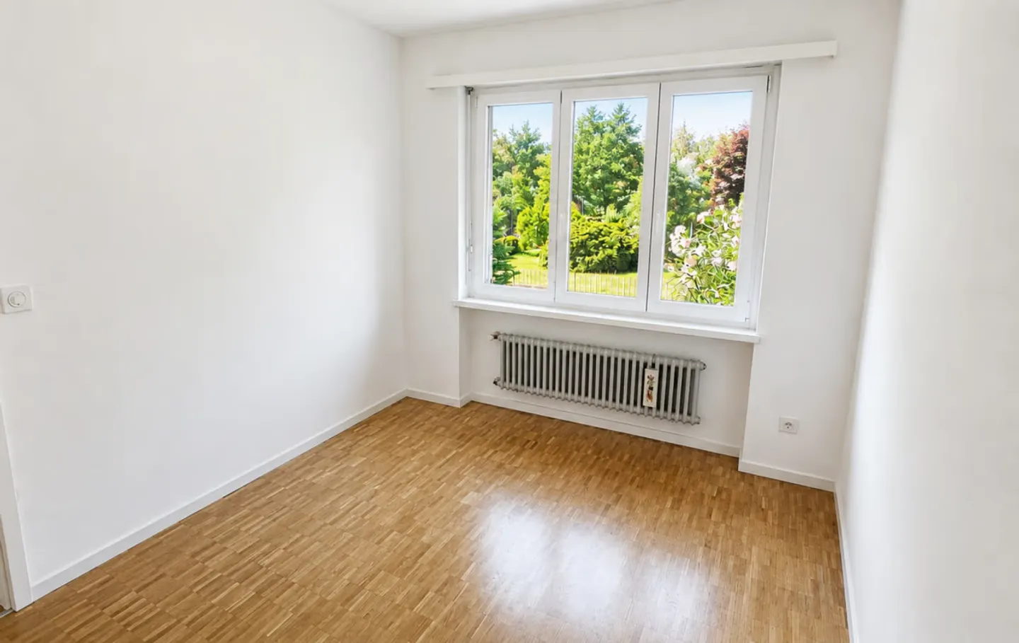 Charmantes renoviertes Einfamilienhaus mit privatem Garten - Foto 8 von 12