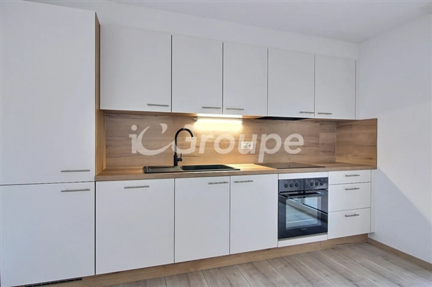 Completely renovated studio in Crans-Montana. - Photo 5 of 10