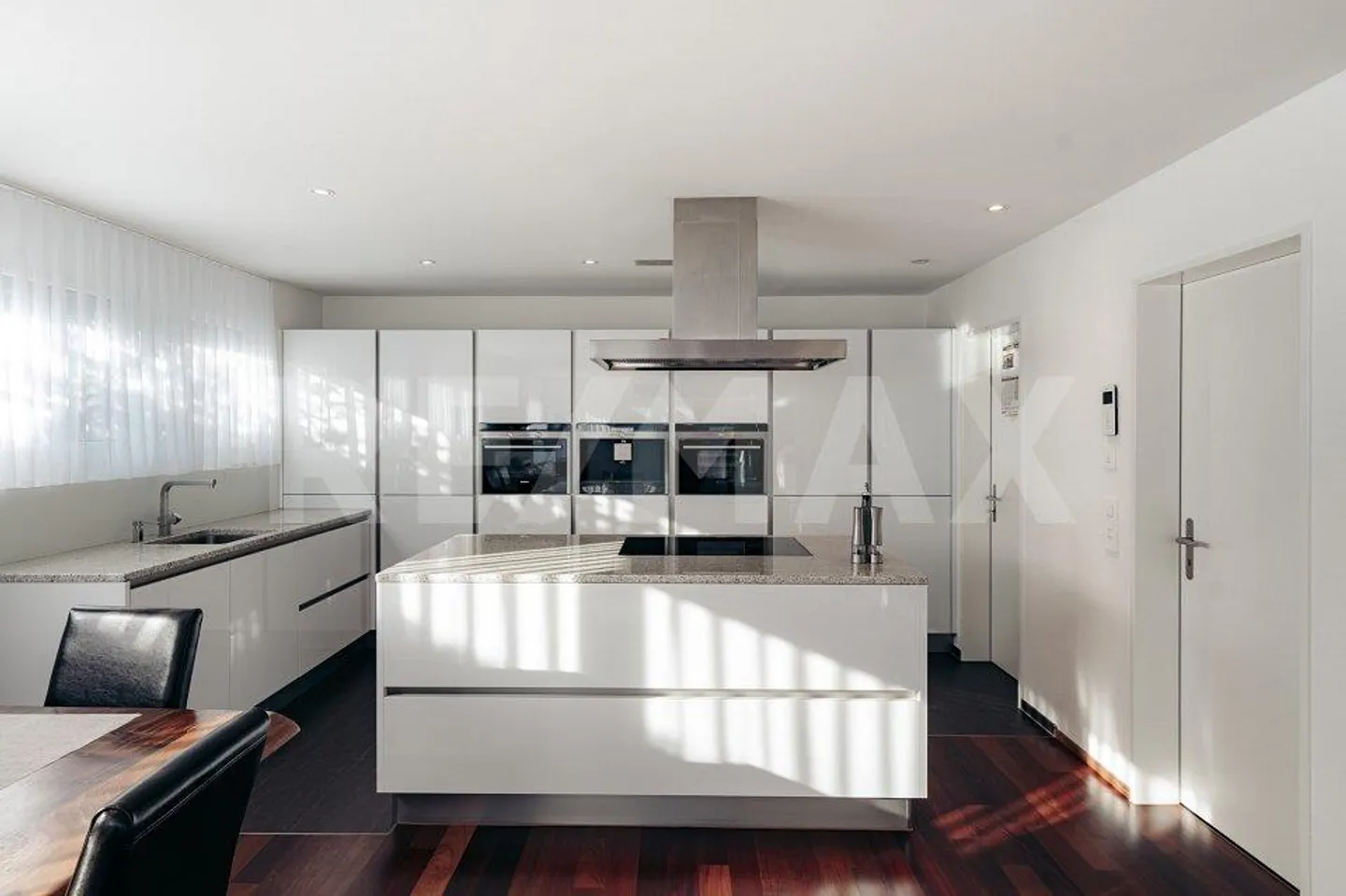 Espace pour la famille - Place pour vos souhaits - Maison jumelée de 5,5 pièces - Photo 10 sur 13