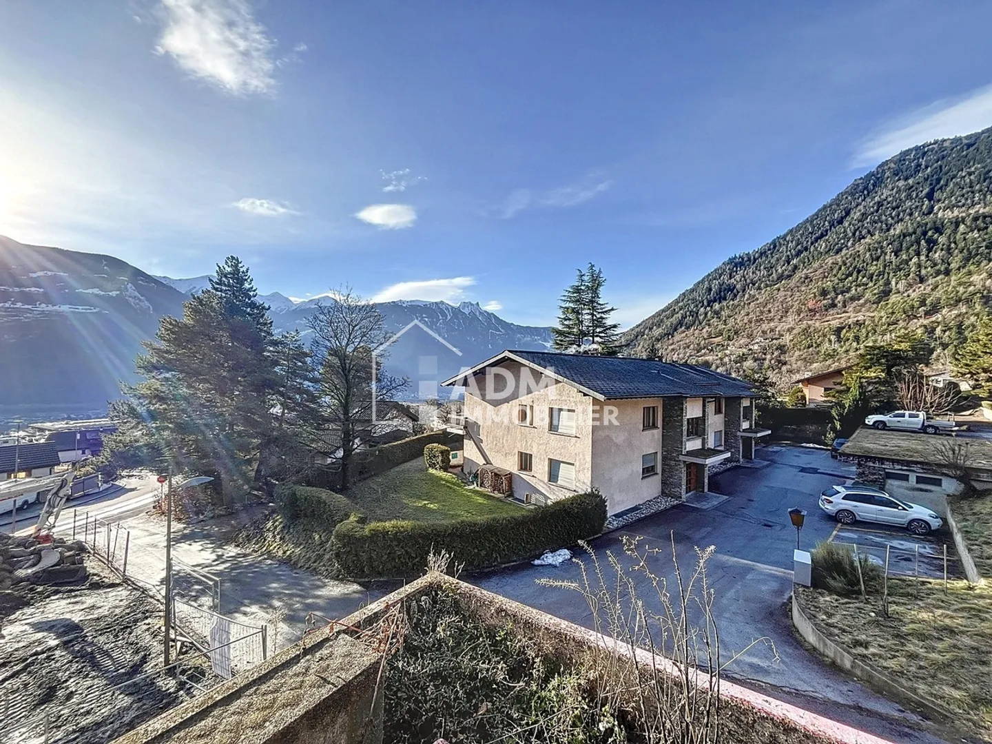Chamoson, appartamento di 4,5 locali con vista mozzafiato - Foto 1 di 12