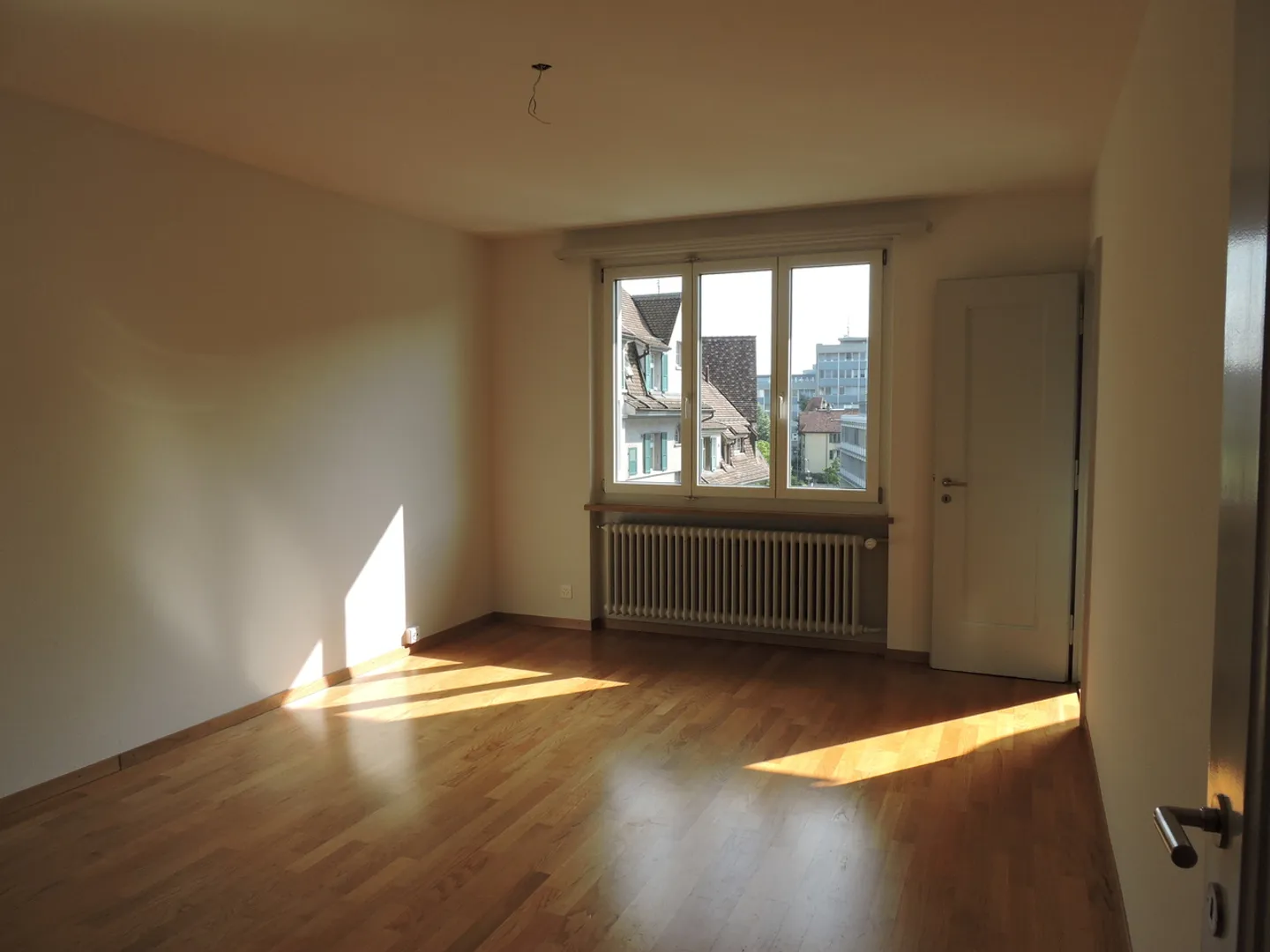 Charming Apartment in Länggasse - Photo 3 of 7