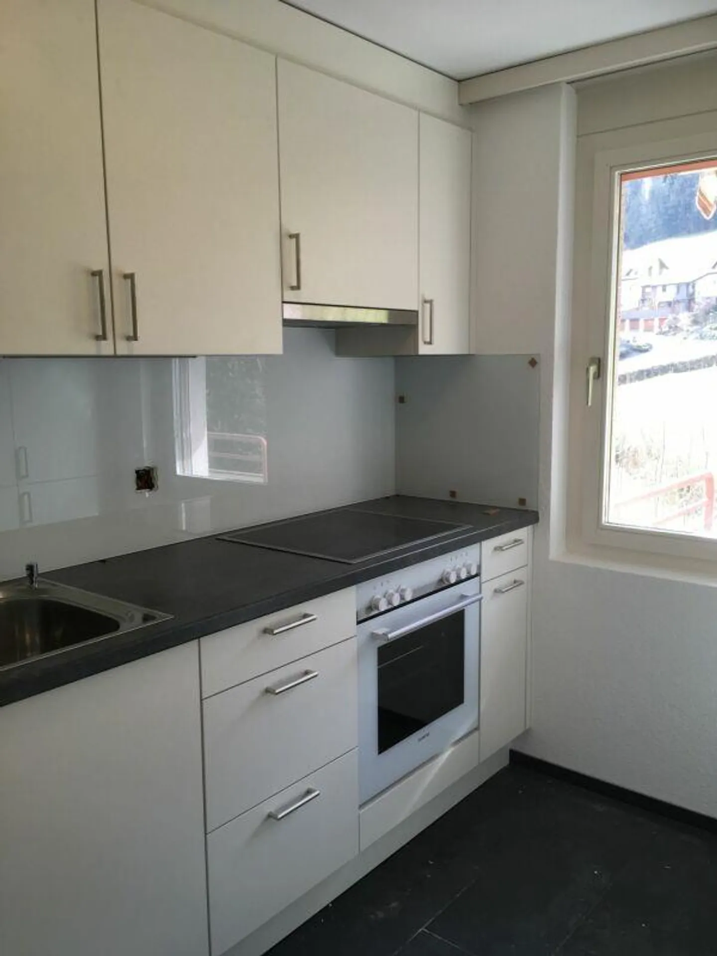 Bella appartamento di 4.5 stanze con terrazza soleggiata - Foto 2 di 9