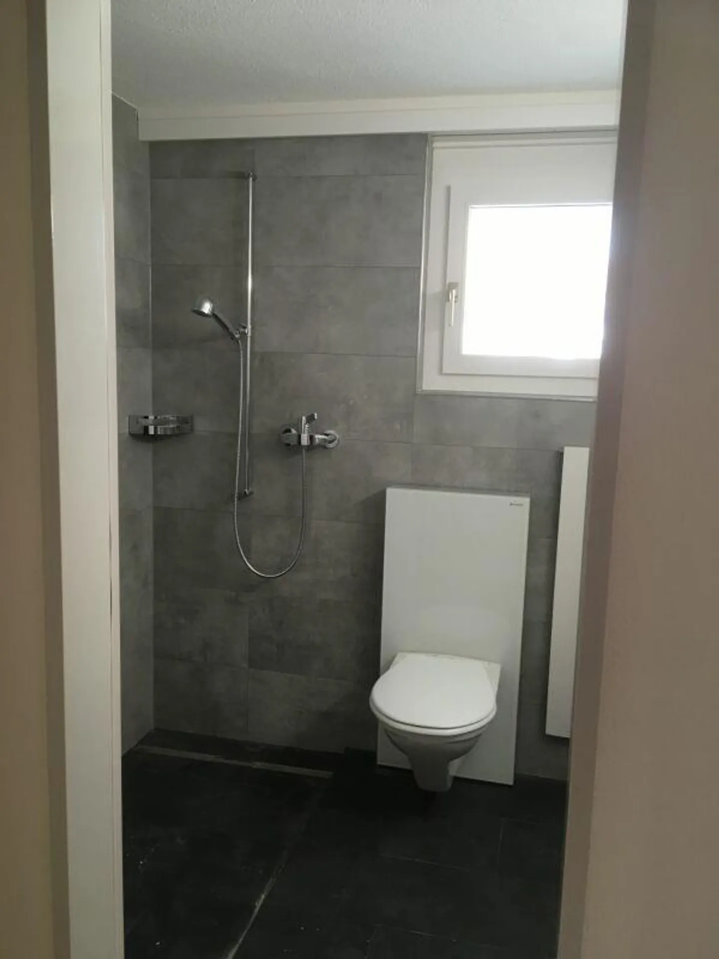 Bella appartamento di 4.5 stanze con terrazza soleggiata - Foto 7 di 9