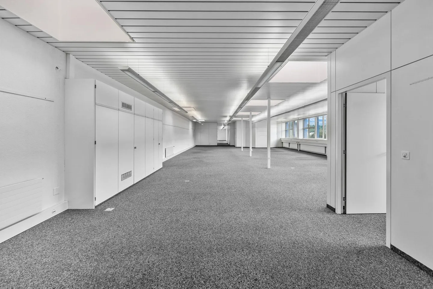 SOLUTIONPARK Gewerbe- und Büroräumlichkeiten zu vermieten - Foto 5 von 19