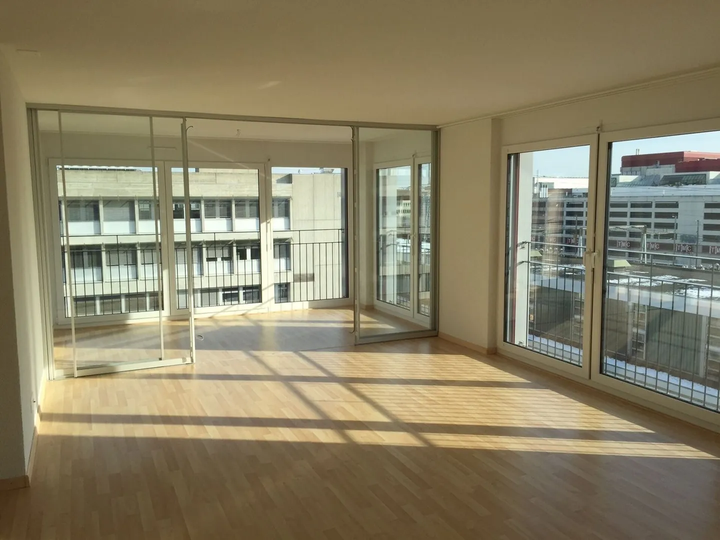 4.5 locali: Appartamento ideale in città per coppie o famiglie - Foto 4 di 7