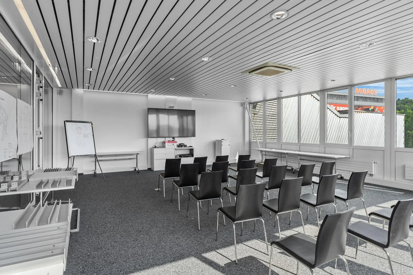 SOLUTIONPARK Gewerbe- und Büroräumlichkeiten zu vermieten - Foto 14 von 19