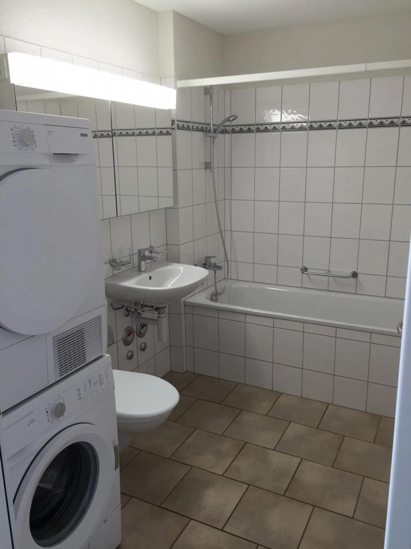 4.5 locali: Appartamento ideale in città per coppie o famiglie - Foto 5 di 7