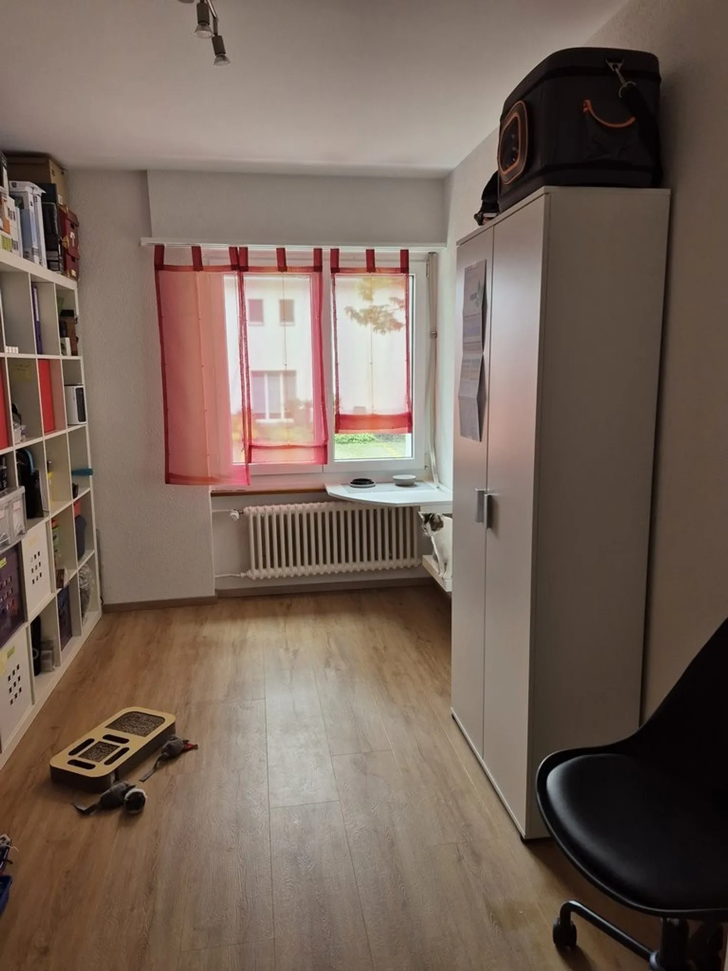 Charmant appartement 3 pièces à Feldegg - Photo 2 sur 7