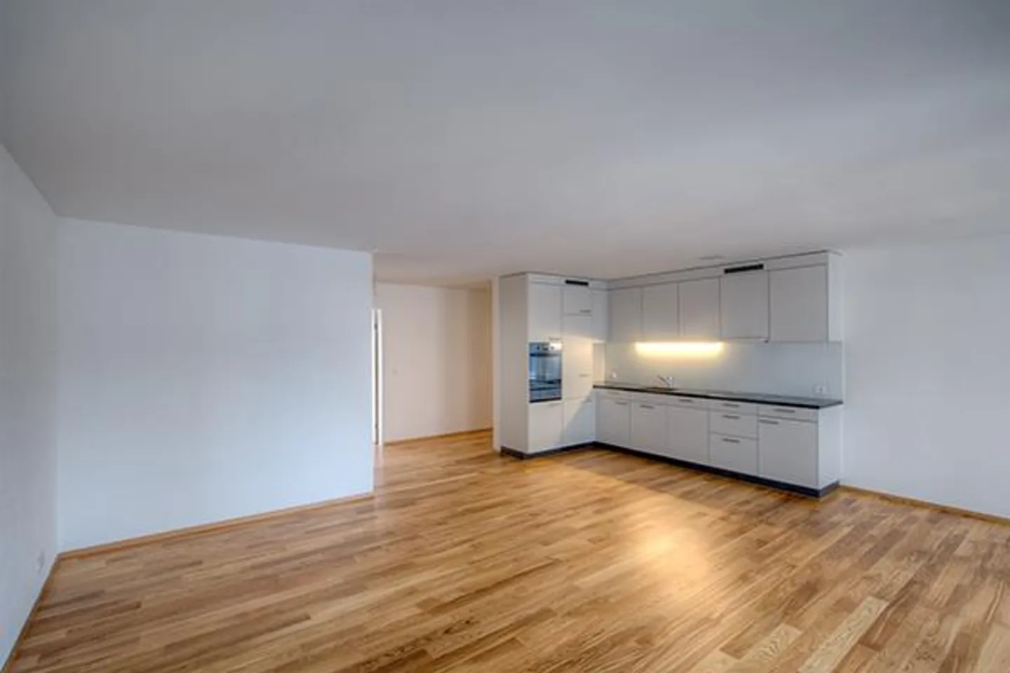 Modernes Apartment in bester Lage - Foto 2 von 6