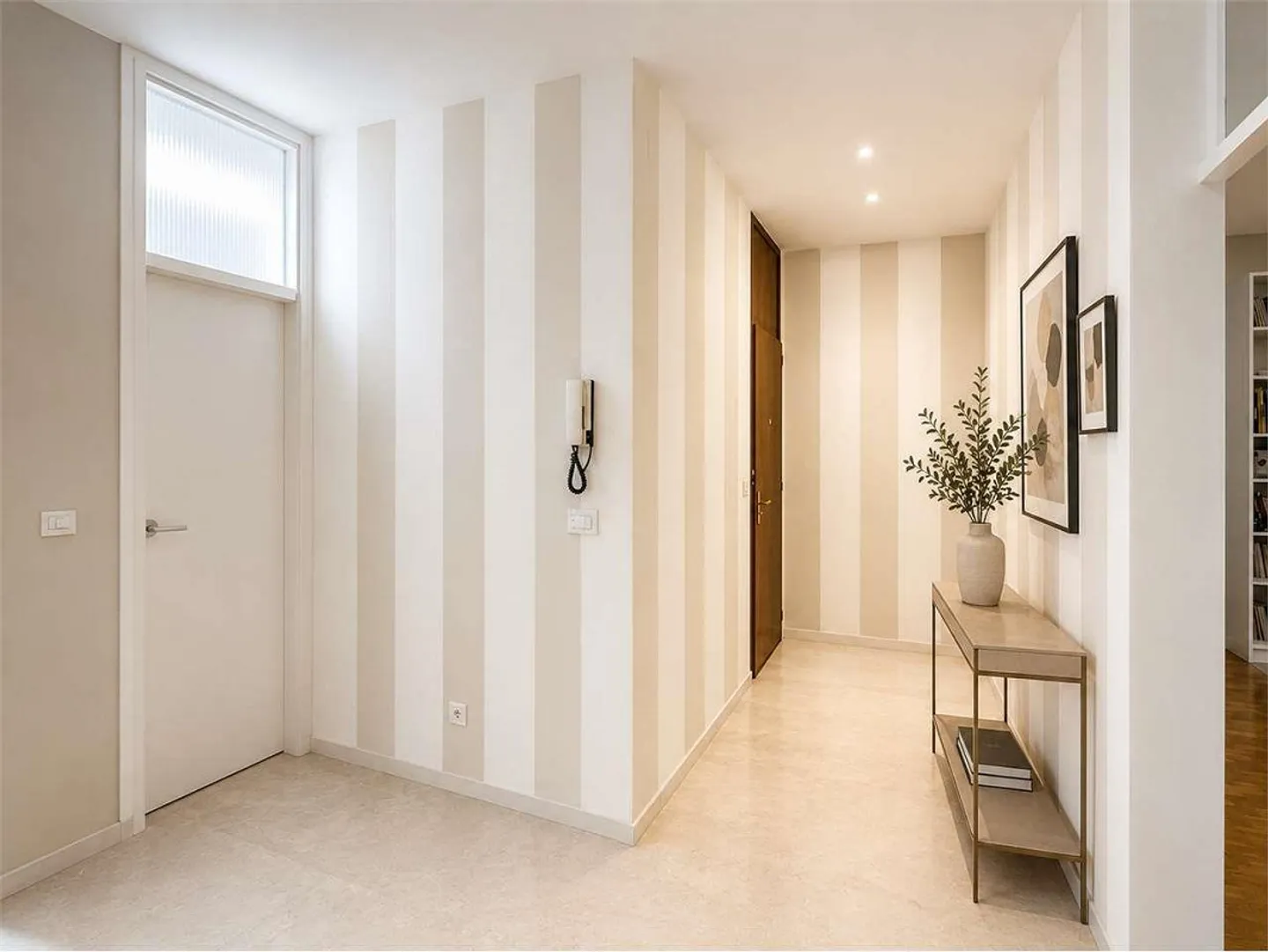 Appartamento spazioso vicino a Lugano - Foto 4 di 12